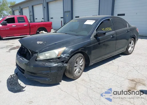 2011 Honda Accord 2.4 Ex-L из США, поврежденный, VIN 1HGCP2F85BA114088